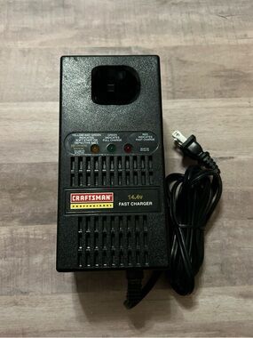 Genuine OEM Craftsman 977405-000 14.4V Fast Battery Charger - Black (C6)